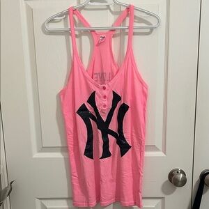 PINK Yankees tank top